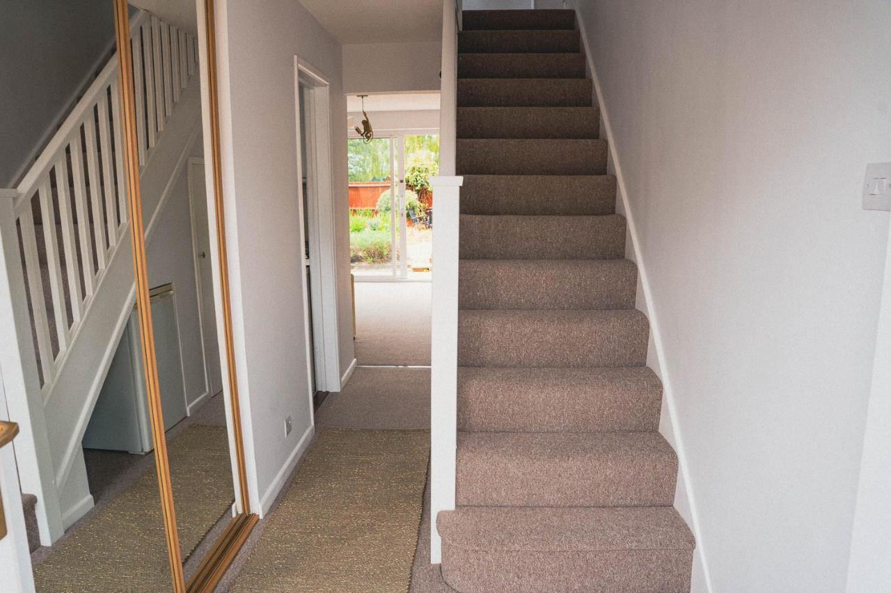 2 Bed House, Sleeps 6, Dog Friendly, Close To A14 M11, With Garden & Parking Long Stay Work Contractor Leisure, Jade CBG Eksteriør billede
