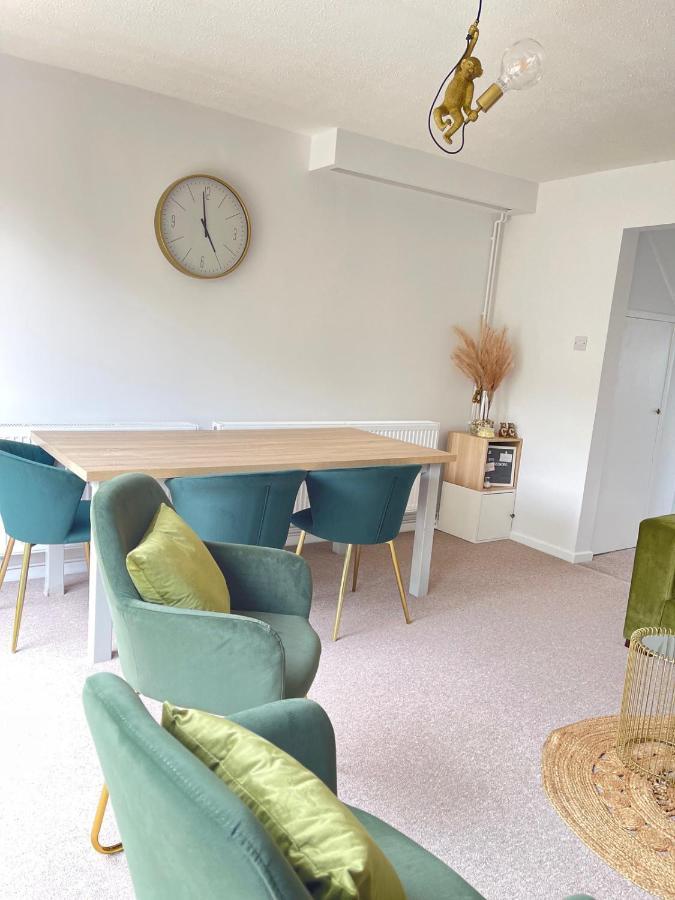 2 Bed House, Sleeps 6, Dog Friendly, Close To A14 M11, With Garden & Parking Long Stay Work Contractor Leisure, Jade CBG Eksteriør billede